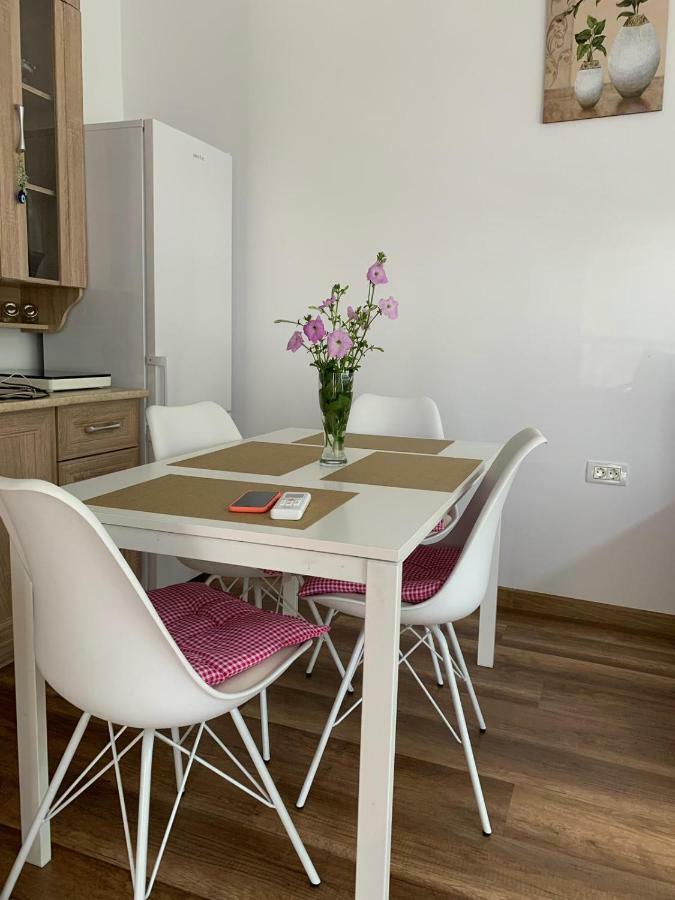 Apartament Zeino Place Konstanca Zewnętrze zdjęcie